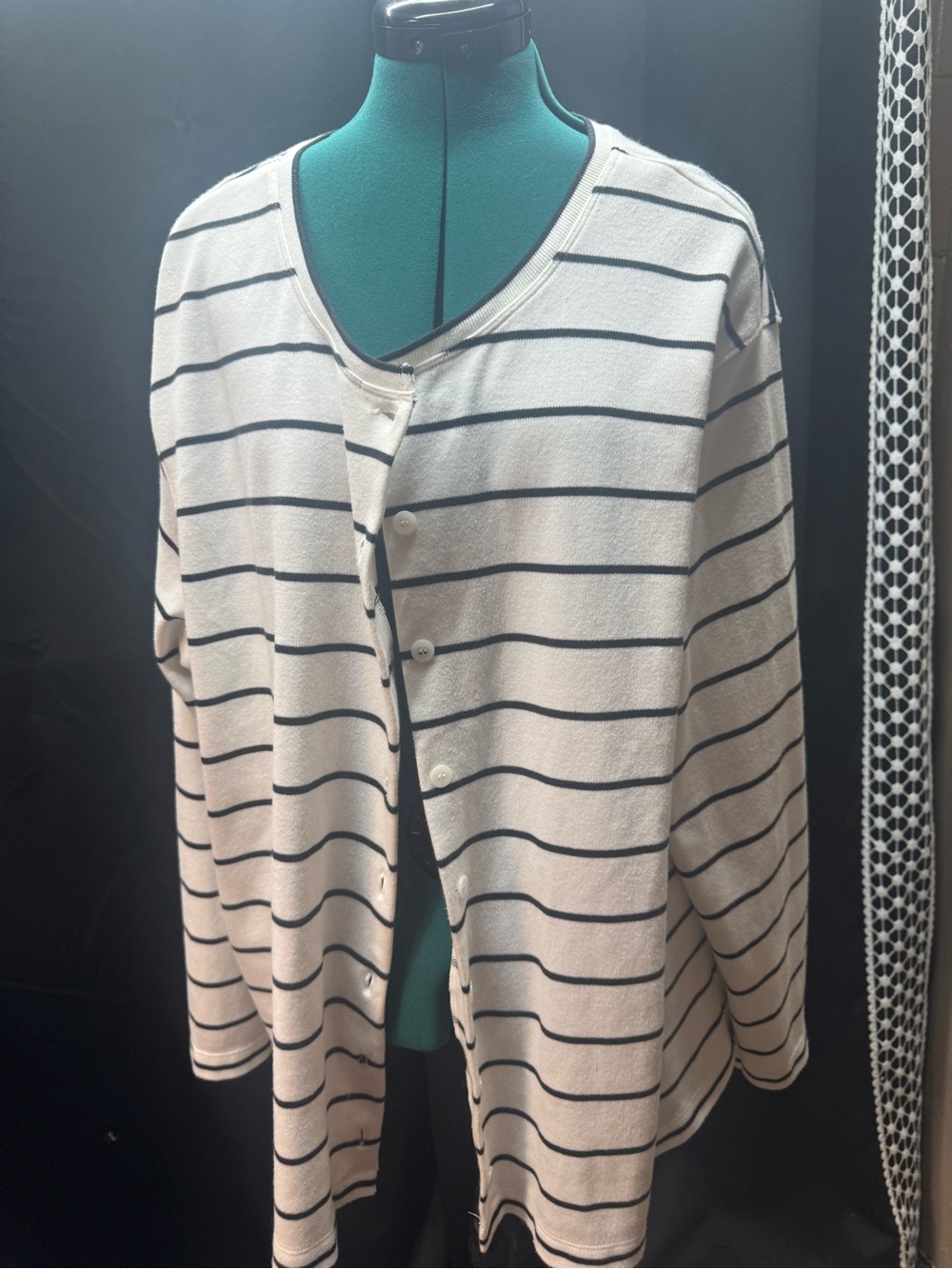 Striped Cardigan in sweatshitButton-Front Women’s Top — White with Black Stripes